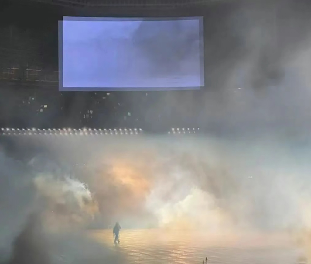 投資1億的侃爺演唱會